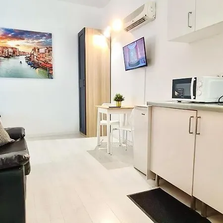 Oshun Sanchinarro II Seasonal Living Loft-2